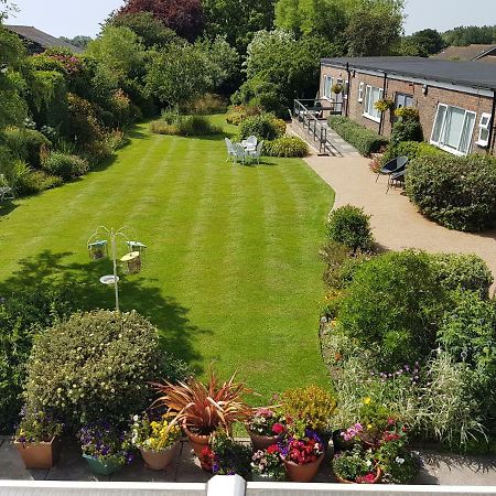 The Coast Yard B & B Chalet Hotel Selsey Buitenkant foto