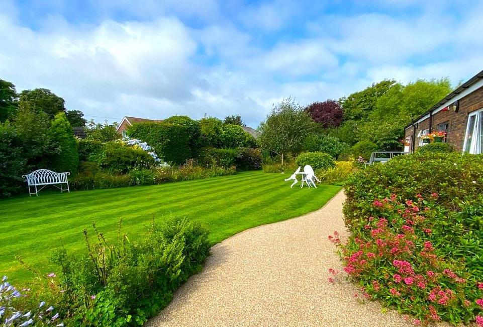 The Coast Yard B & B Chalet Hotel Selsey Buitenkant foto